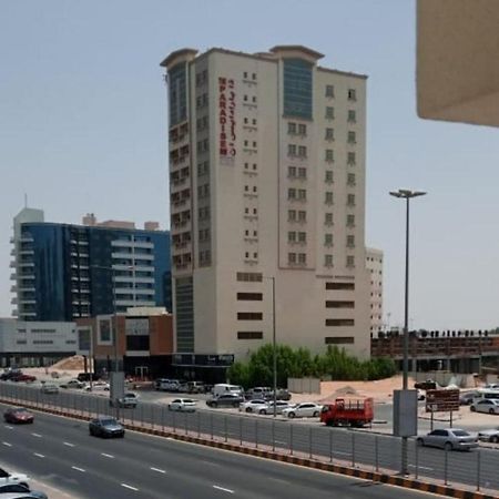 Paradise Inn 1 Tabasum Group Adschman Exterior foto
